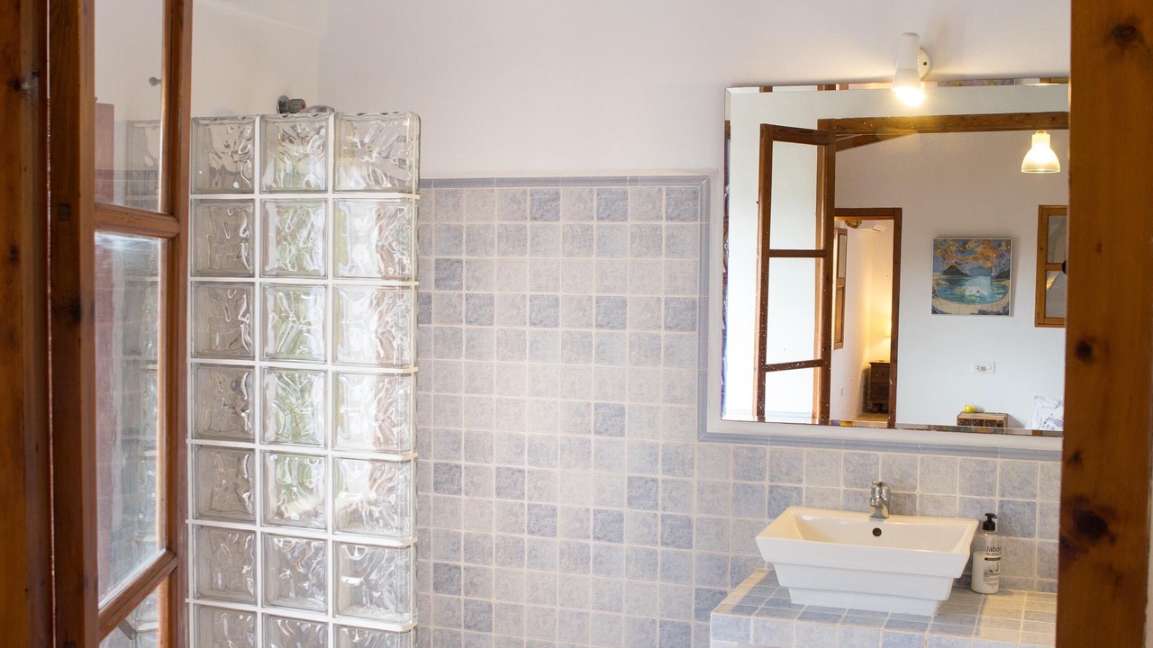 Photo of Bathroom in S'Arraco