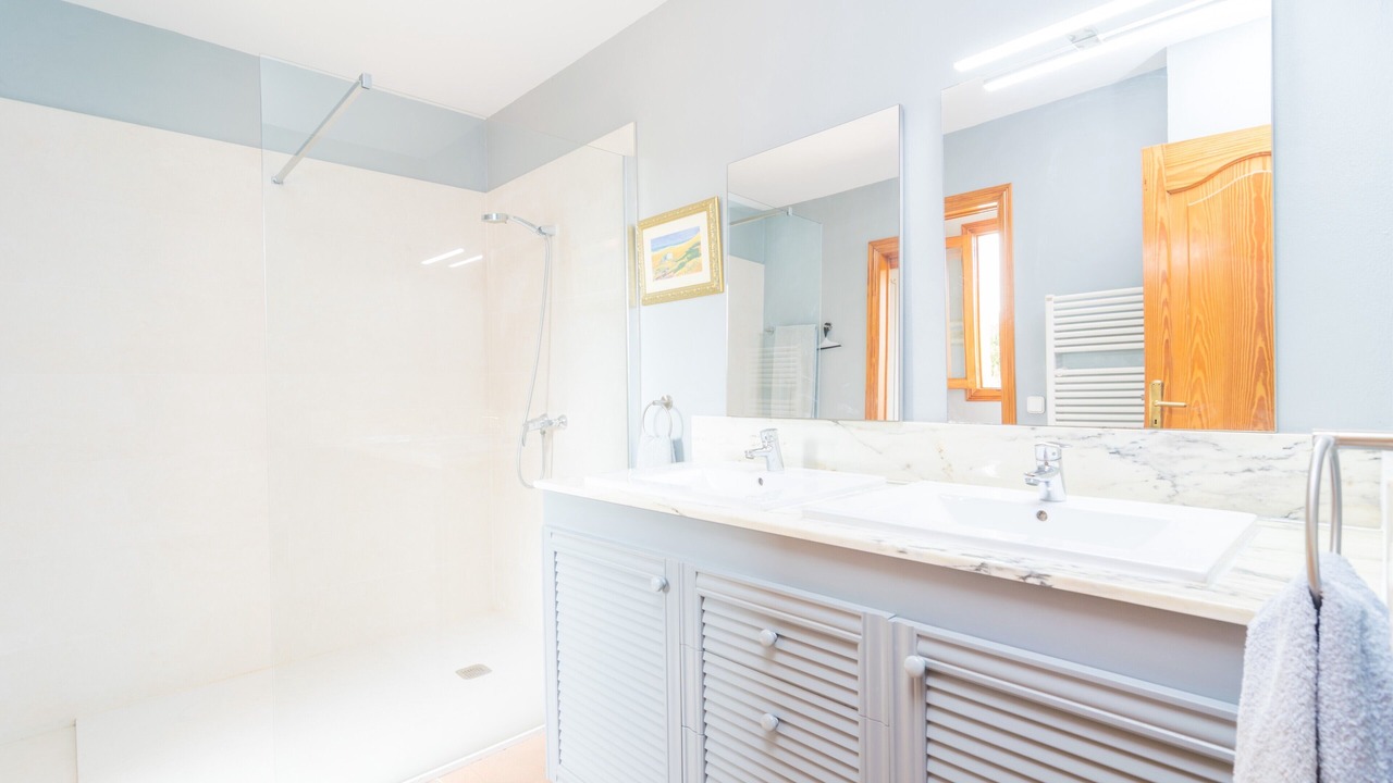 Photo of Bathroom in Es Secar de la Real