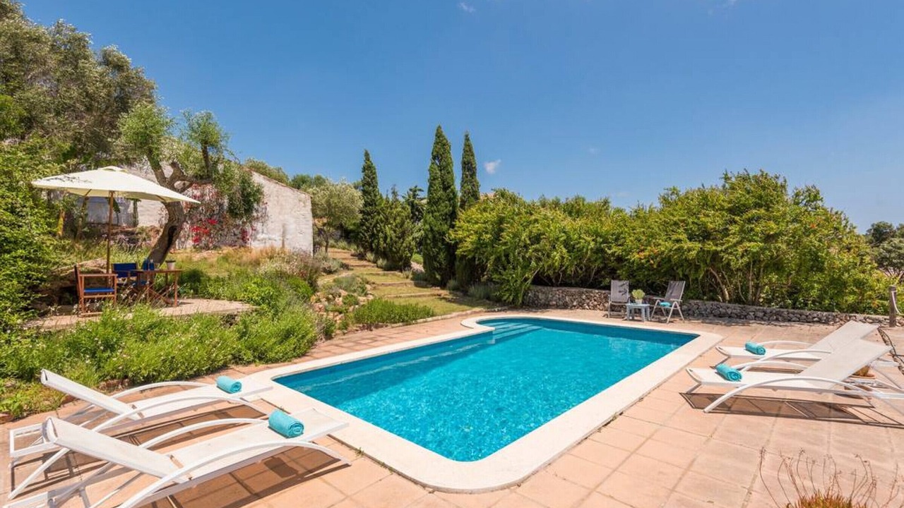 Photo of Outdoor in Mahon