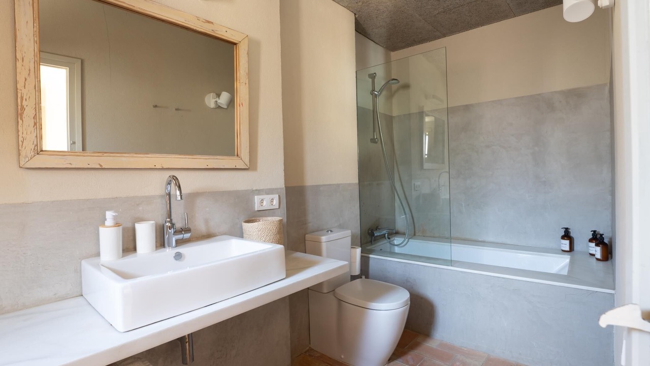 Photo of Bathroom in Peratallada
