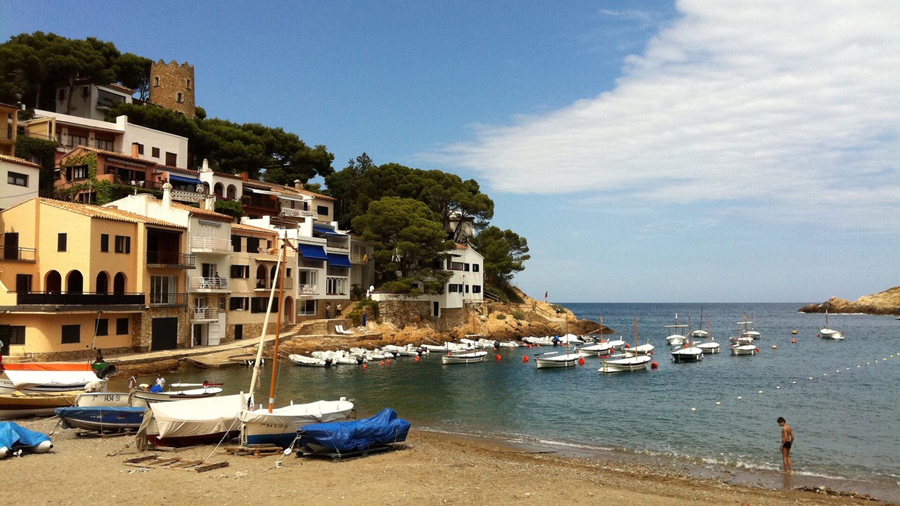 Photo of Others in Begur