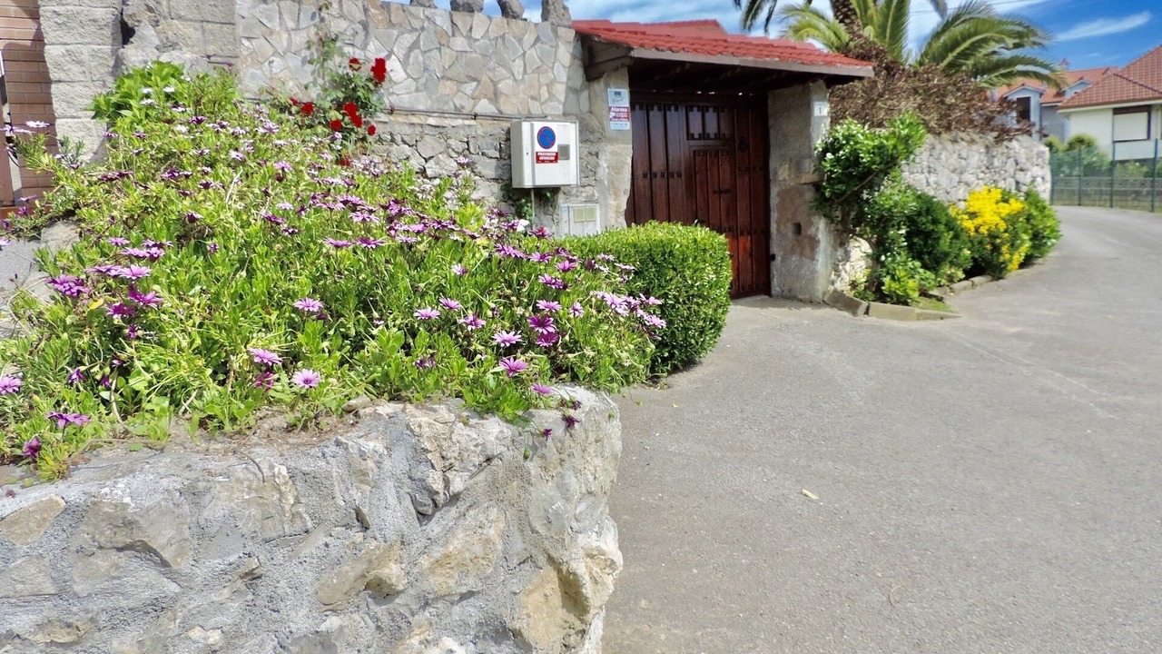 Photo of Outdoor in Isla