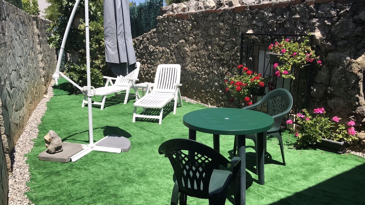 Photo of Outdoor in Isla
