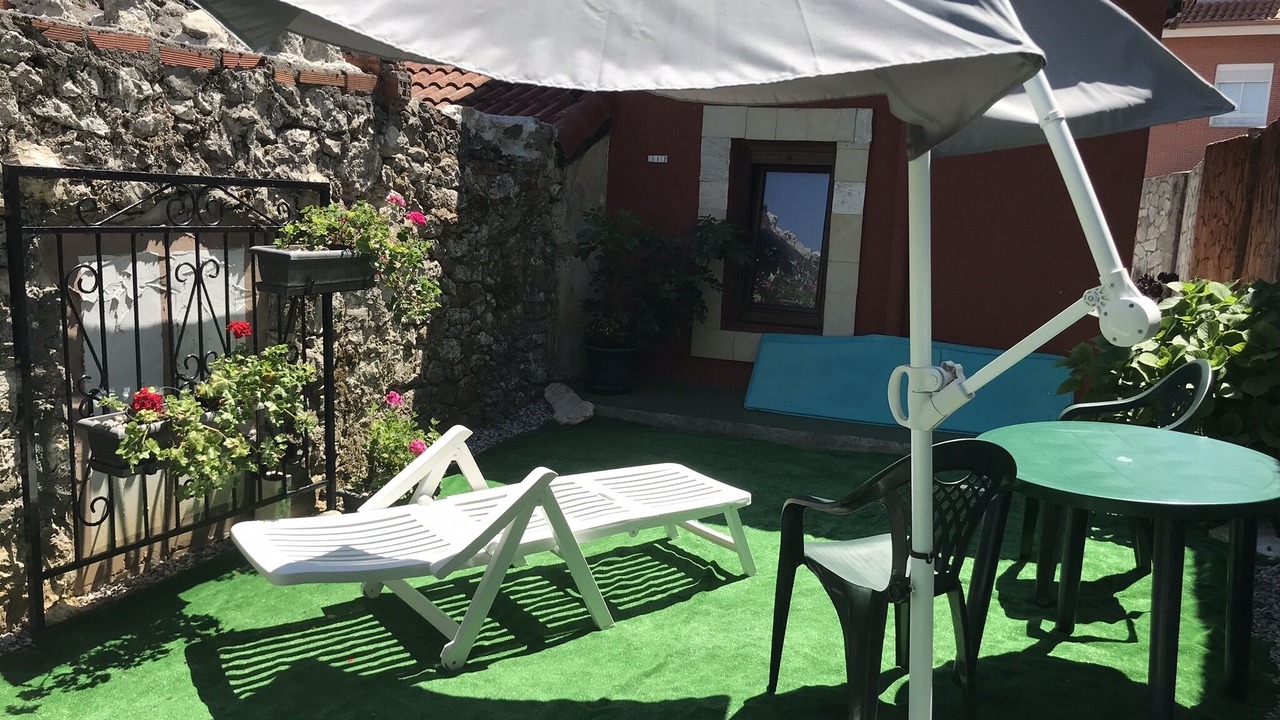Photo of Patio Balcony in Isla