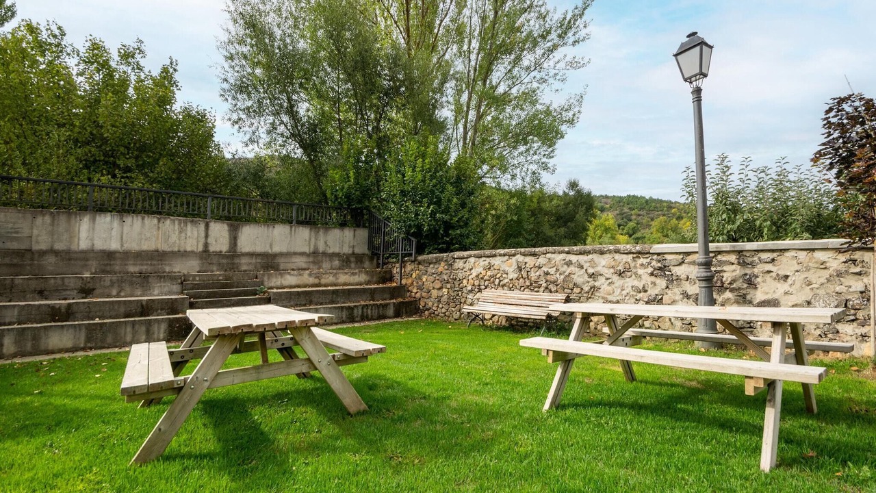 Photo of Outdoor in Benllera