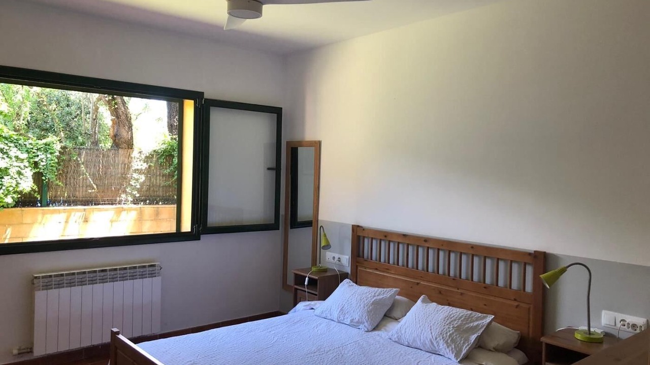 Photo of Bedroom in Camallera