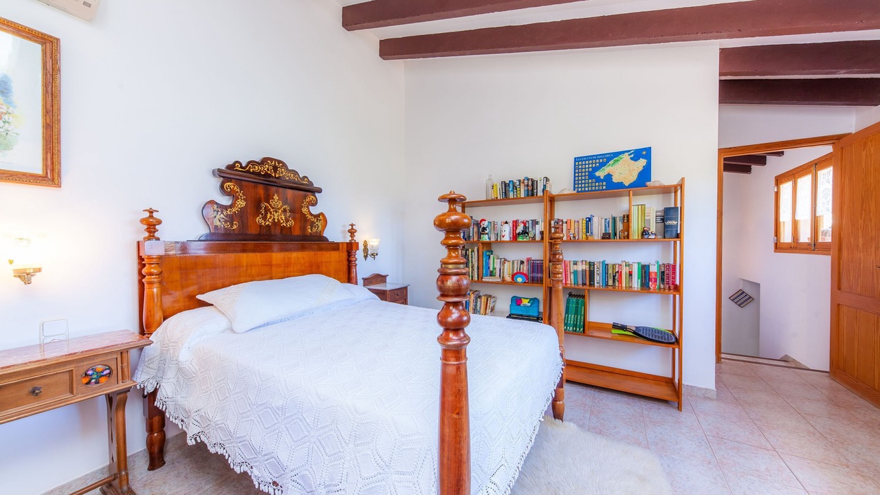 Photo of Bedroom in Fornalutx