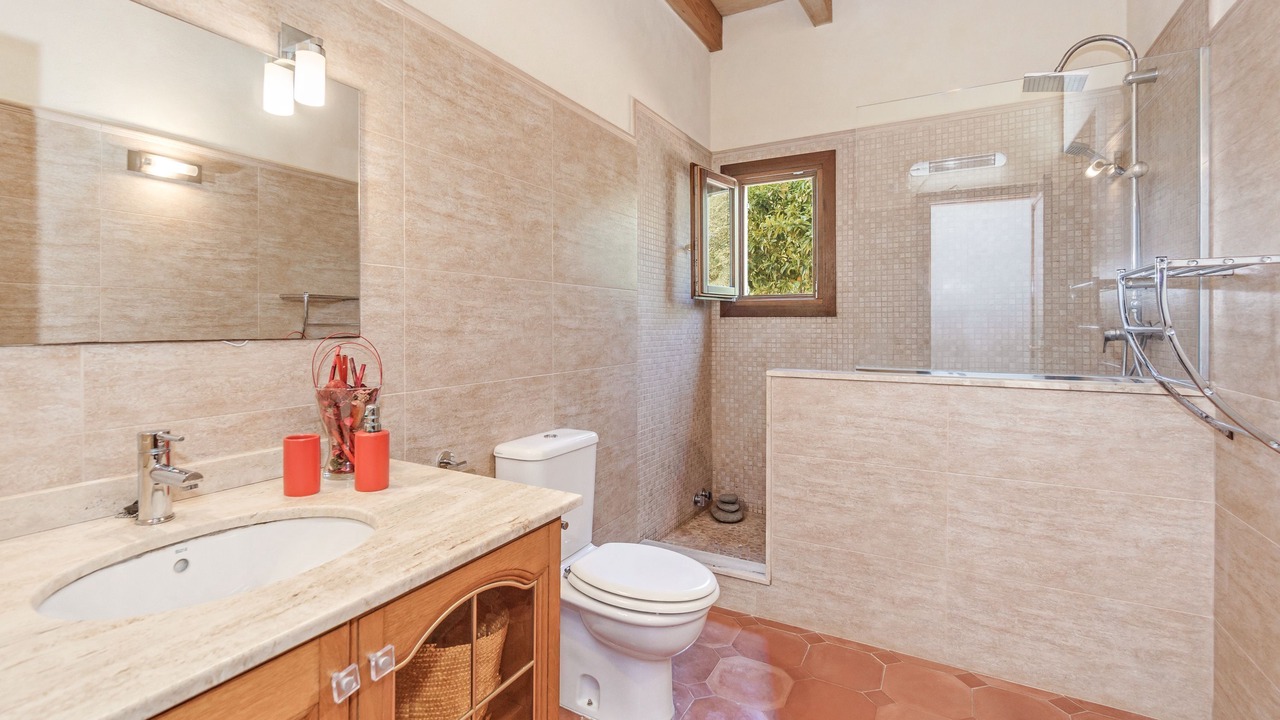 Photo of Bathroom in Biniali