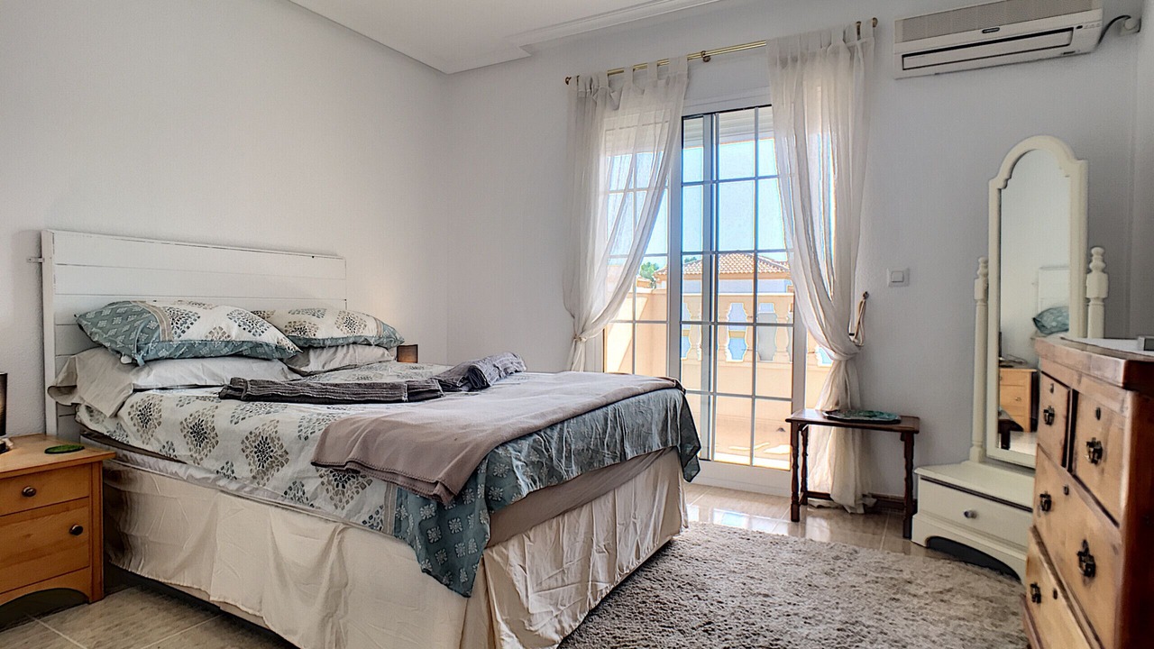 Photo of Bedroom in Lo Pagan