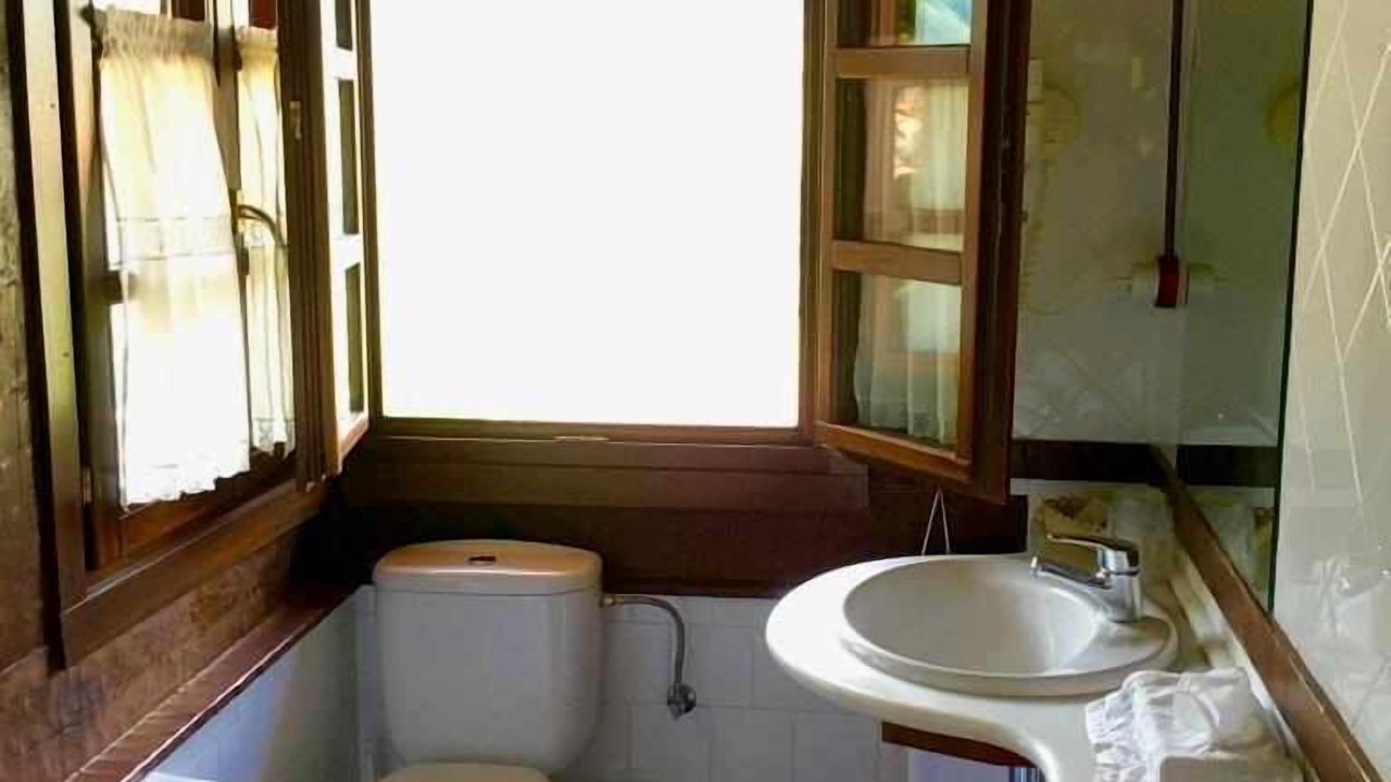 Photo of Bathroom in Sames