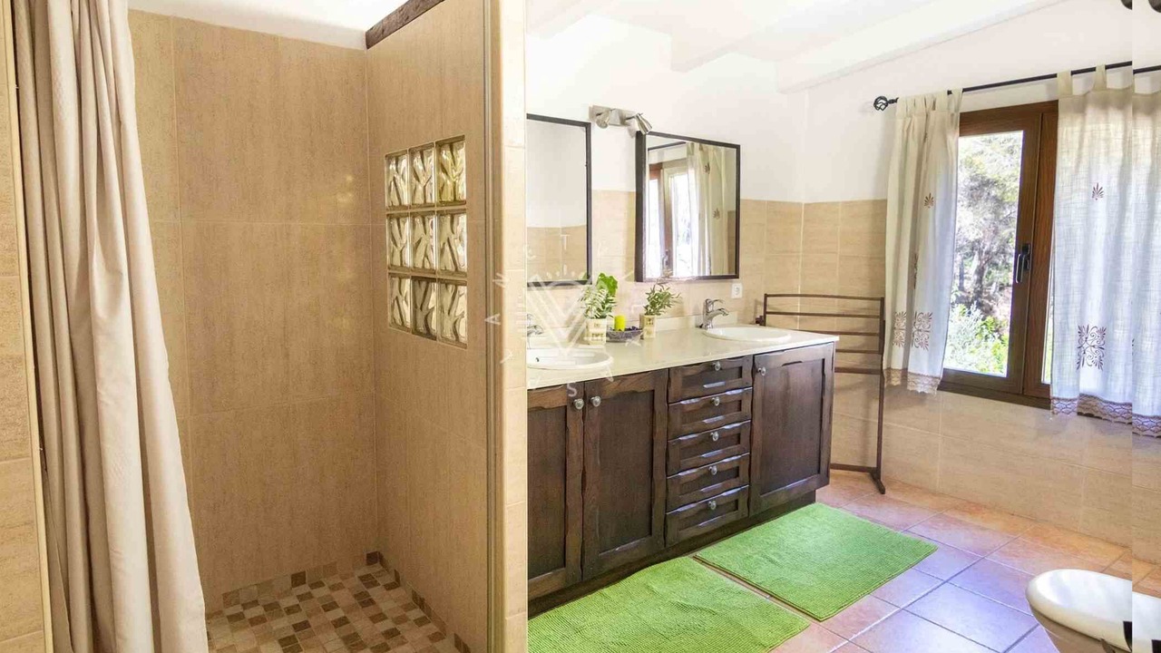 Photo of Bathroom in Andraitx