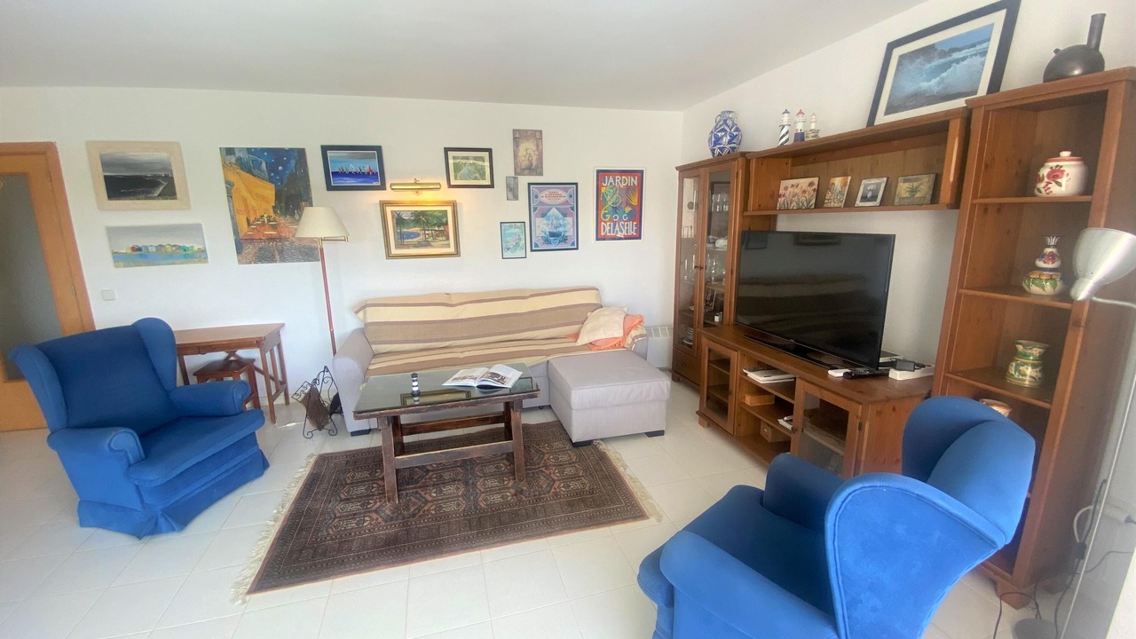 Photo of Livingroom in Tamariu