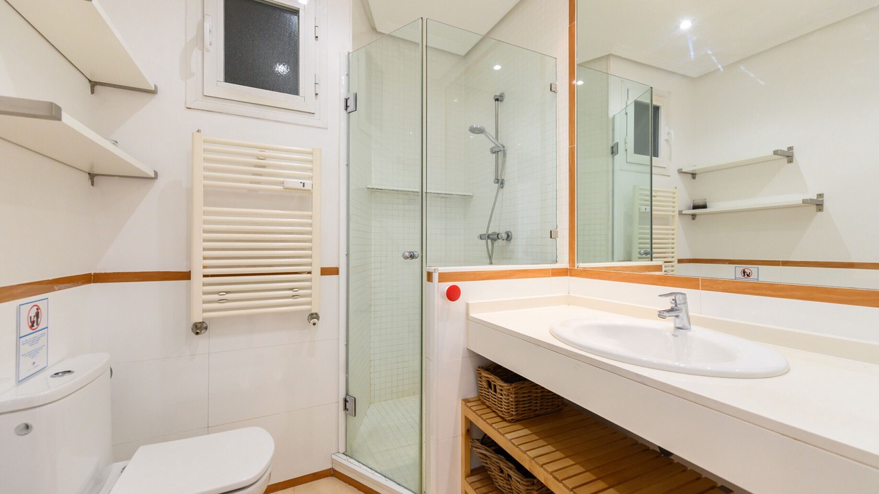 Photo of Bathroom in Guindalera