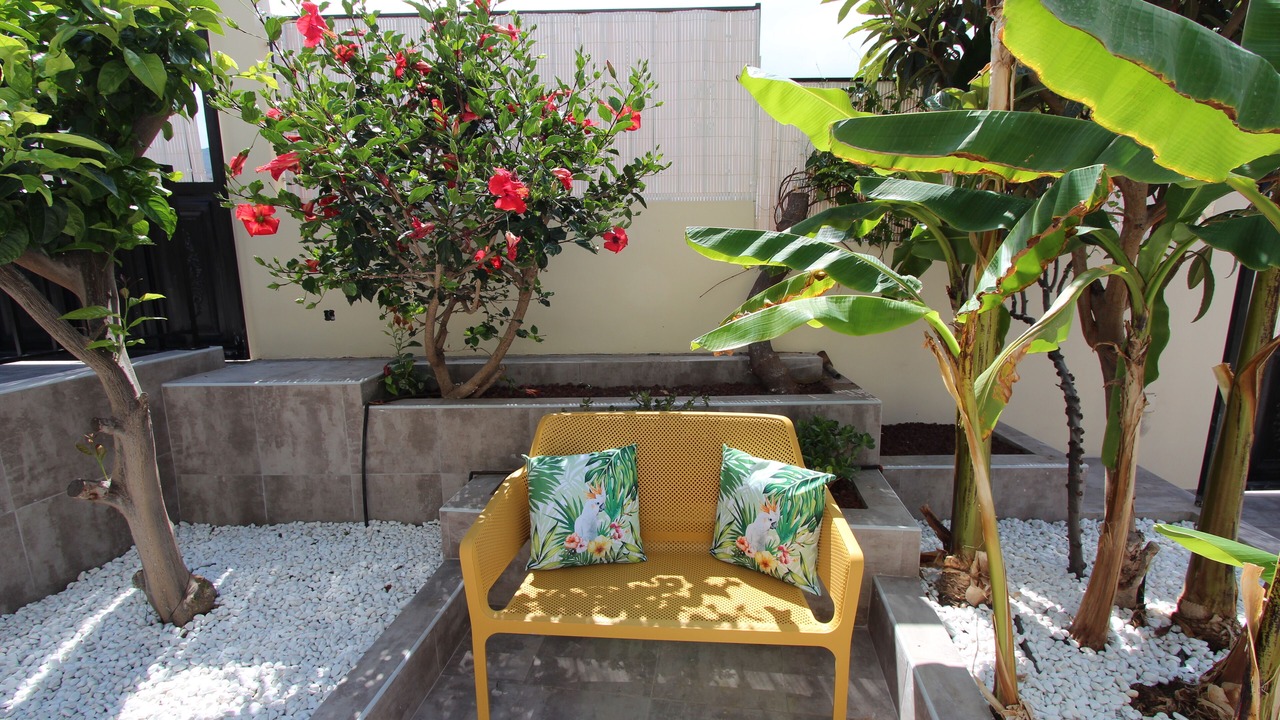 Photo of Outdoor in Buzanada