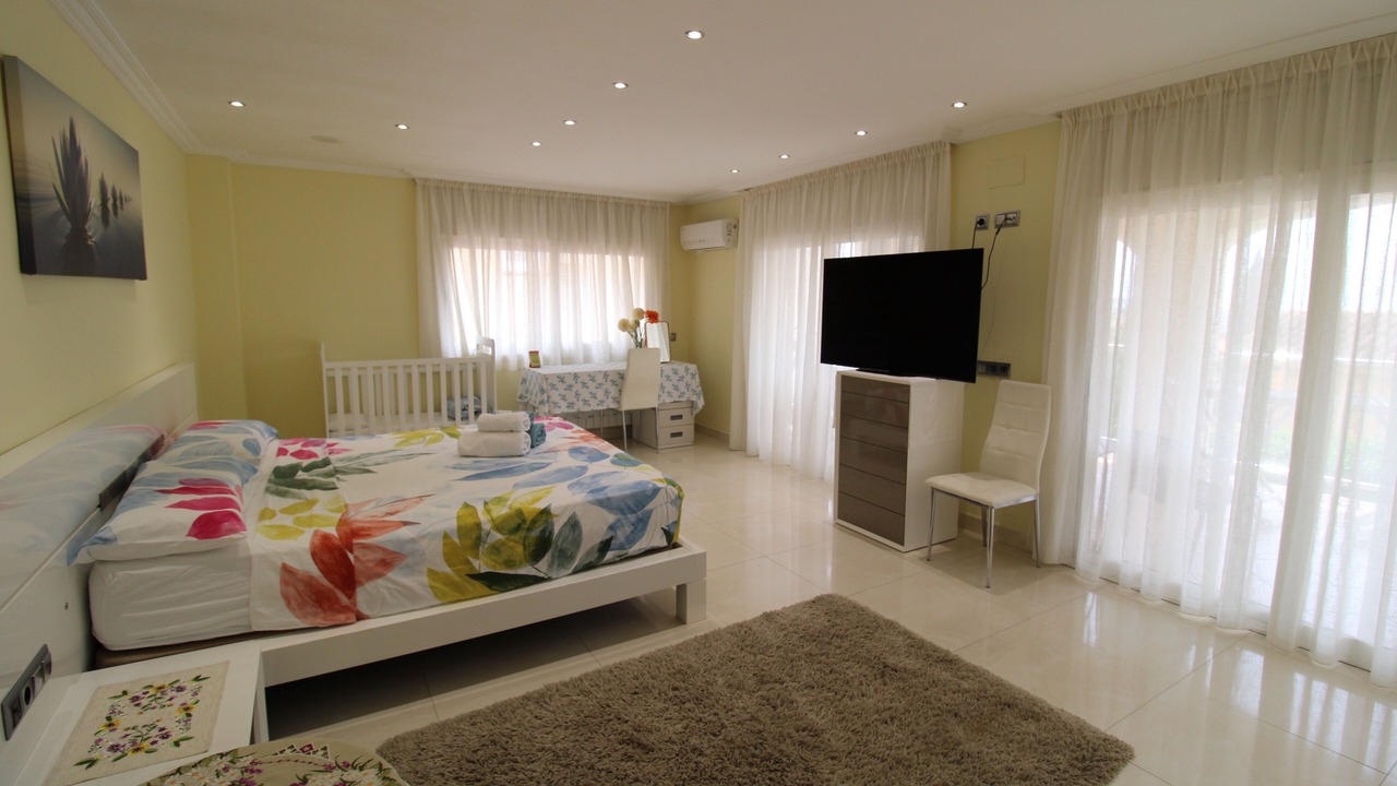 Photo of Bedroom in Blanes