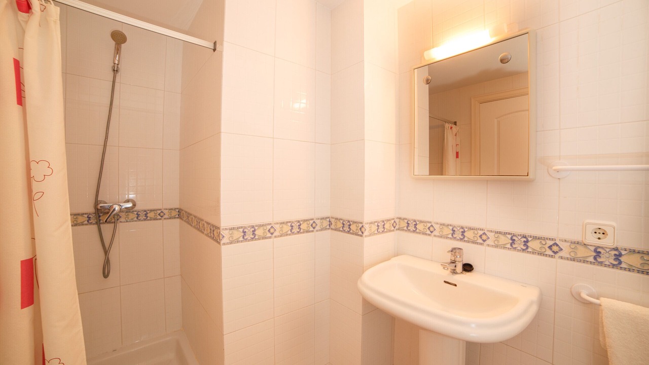 Photo of Bathroom in Pals
