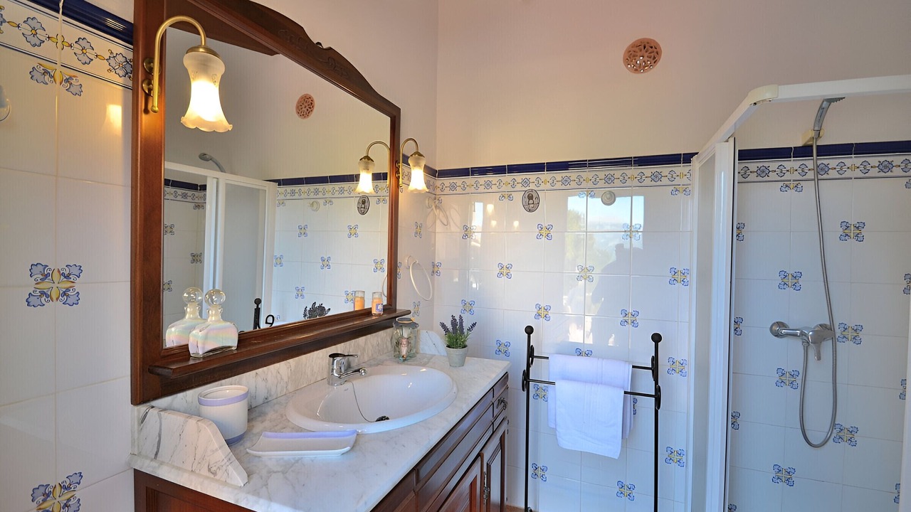 Photo of Bathroom in Inca