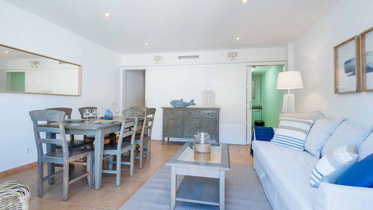 Photo of Livingroom in Tamariu