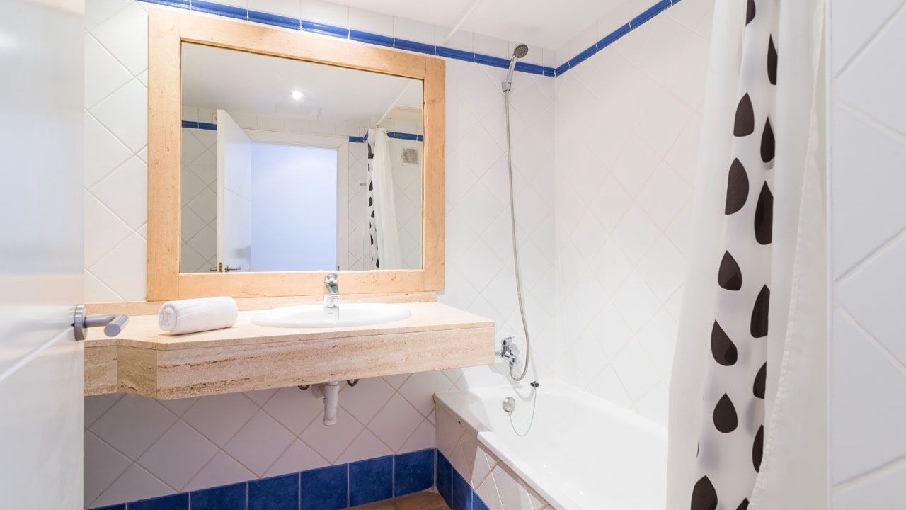 Photo of Bathroom in Tamariu
