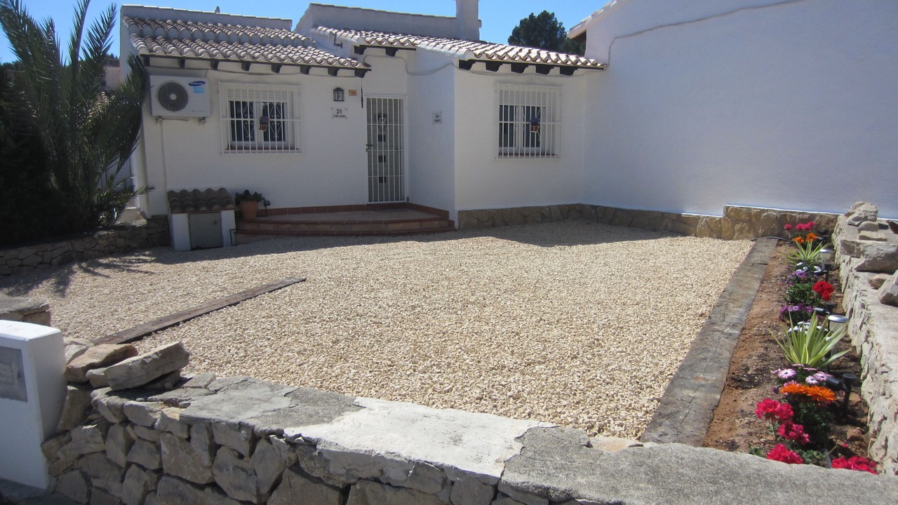 Photo of Outdoor in Moravit