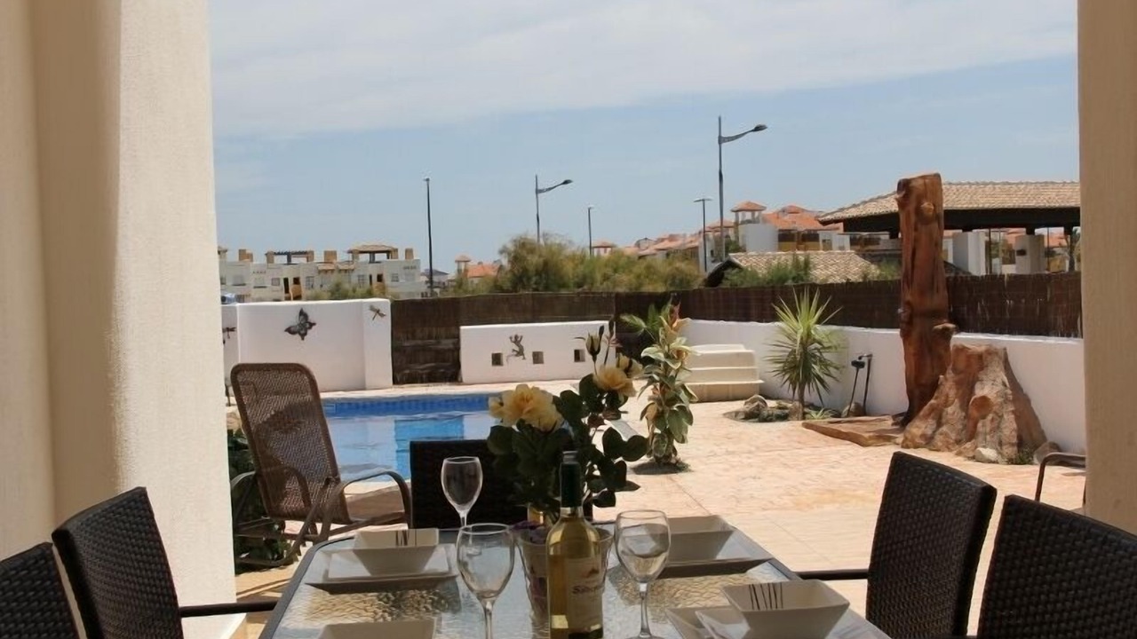 Photo of Outdoor in Vera