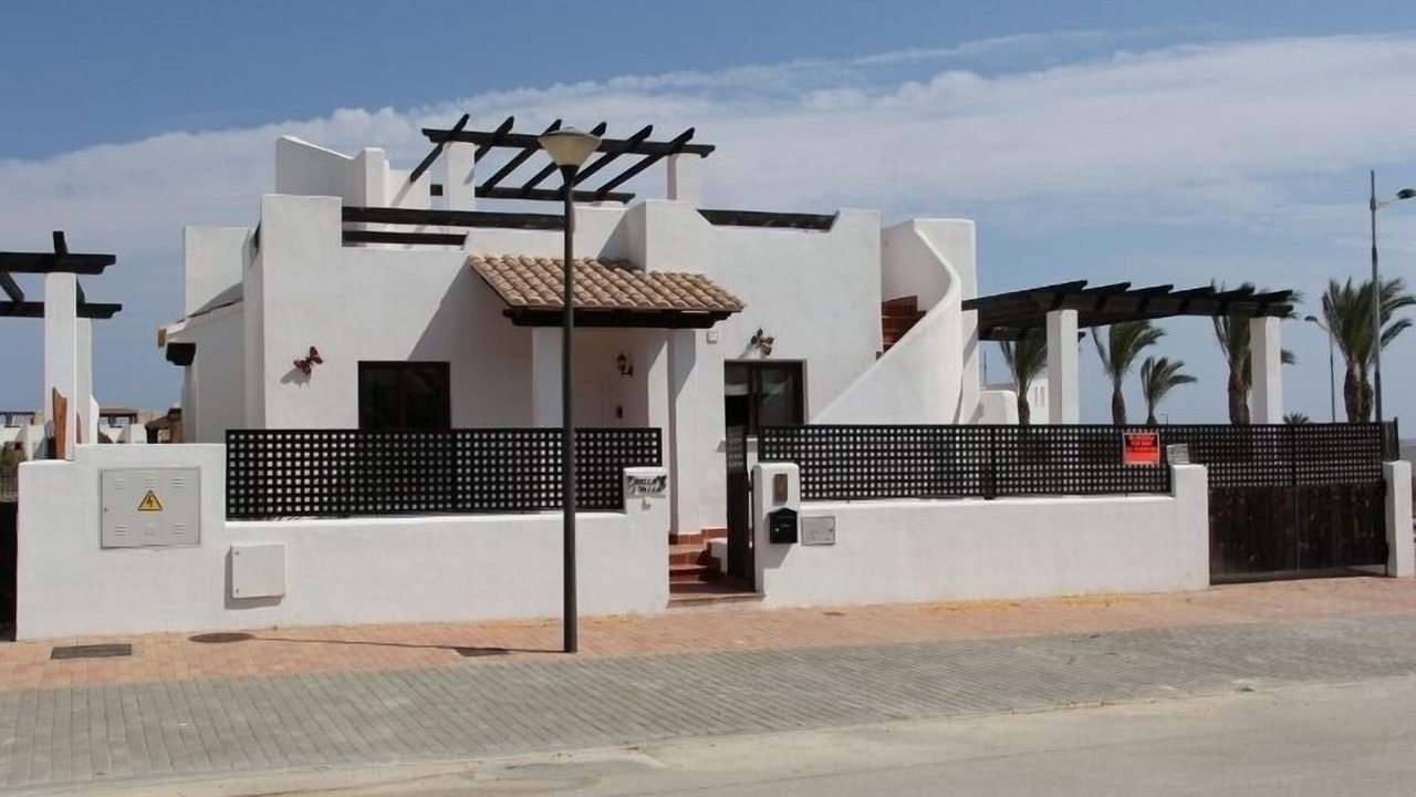 Photo of Outdoor in Vera