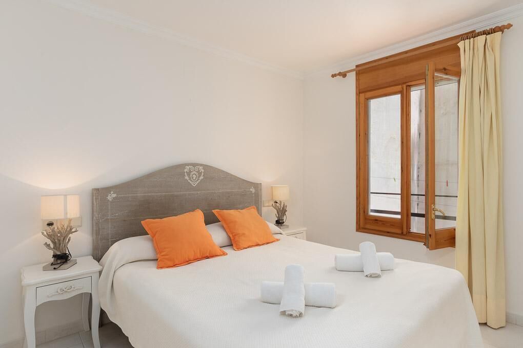 Photo of Bedroom in Tamariu