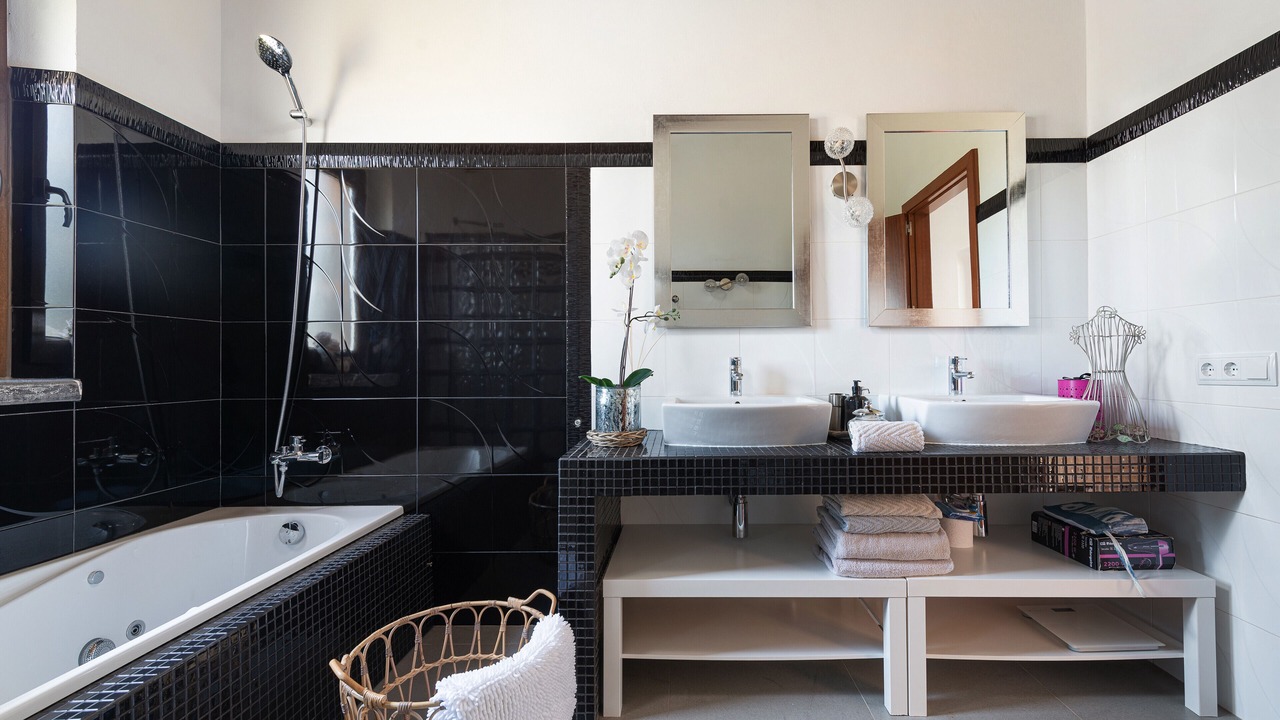 Photo of Bathroom in Arta