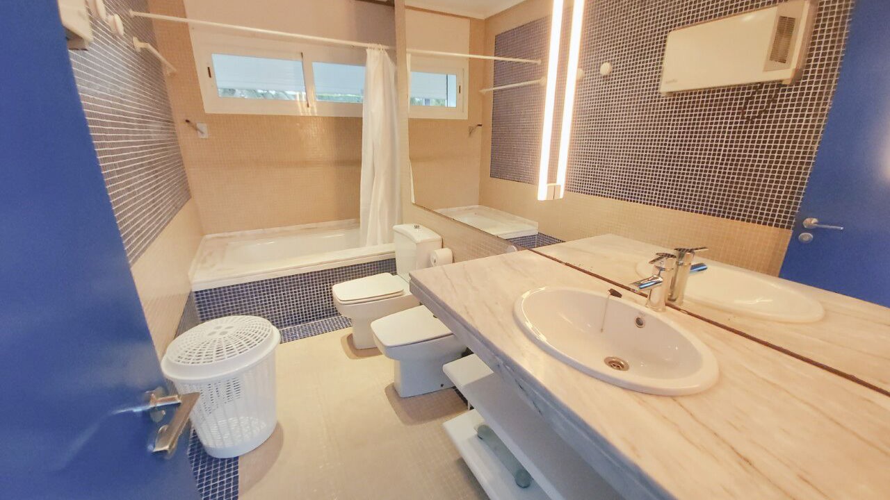Photo of Bathroom in L Almadrava