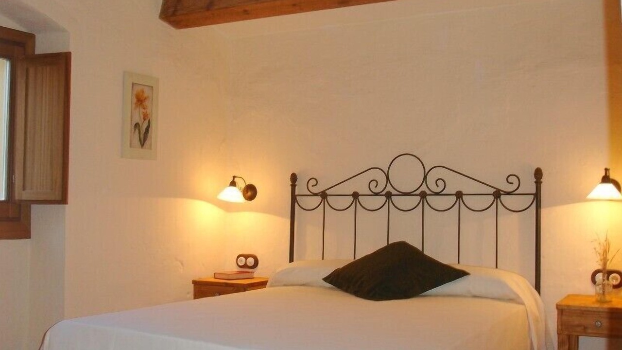 Photo of Bedroom in Garrigas