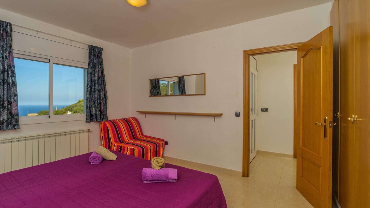 Photo of Bedroom in Begur
