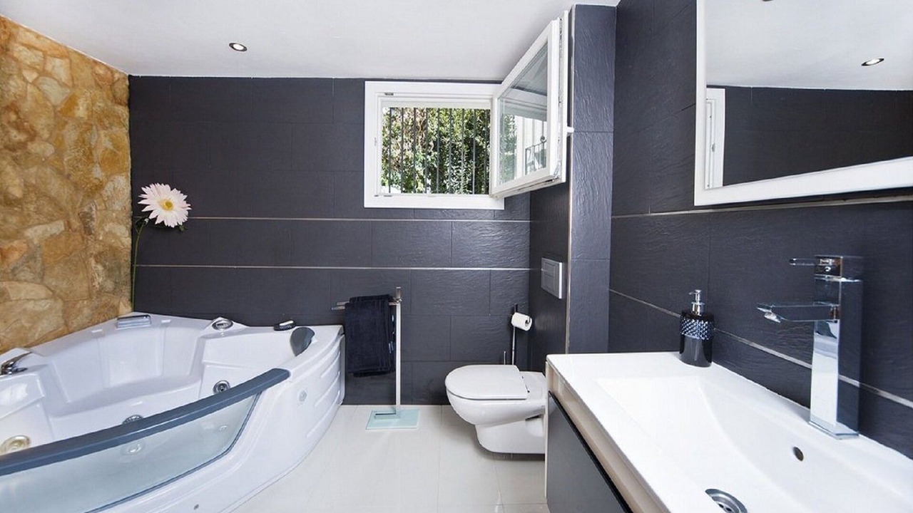 Photo of Bathroom in Port d'Andraitx