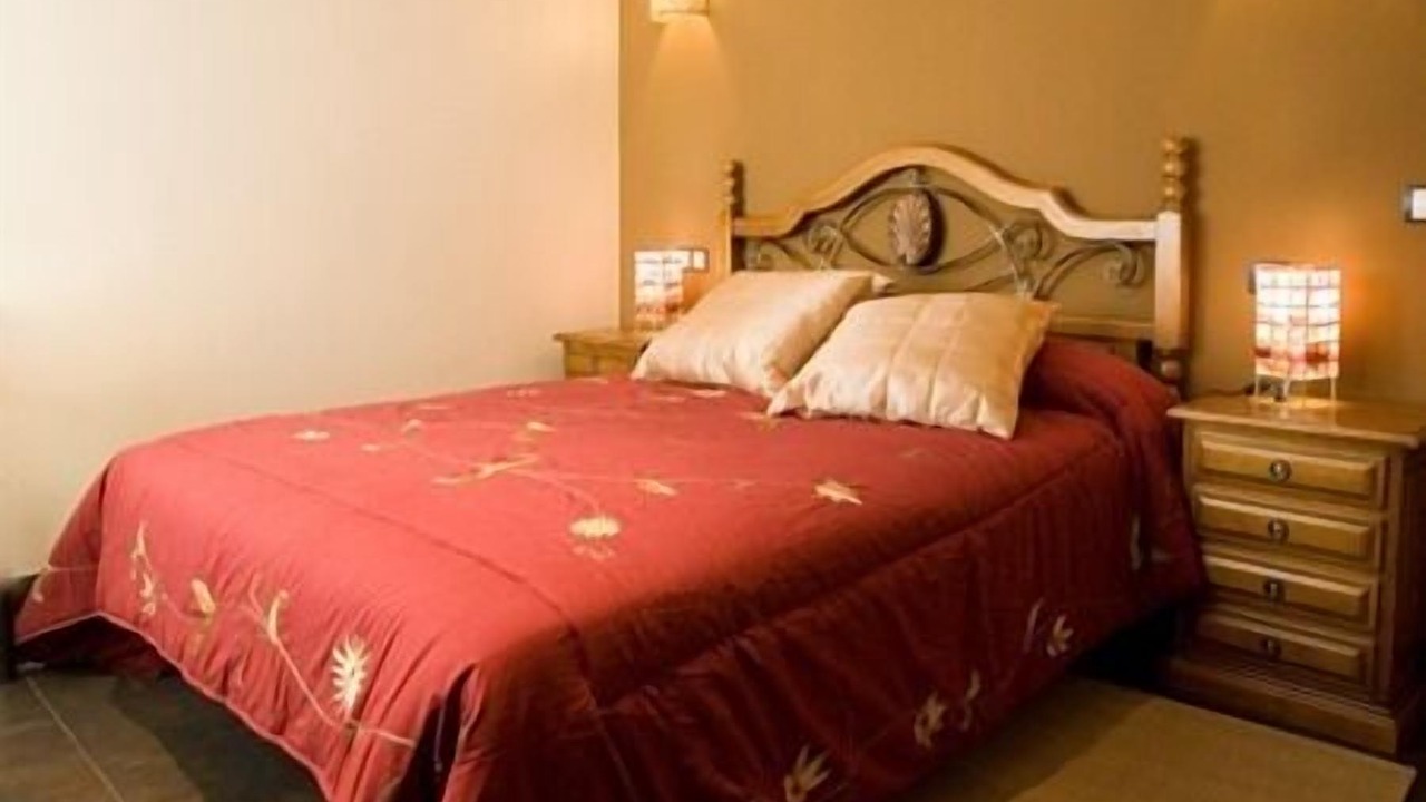 Photo of Bedroom in Villalmanzo