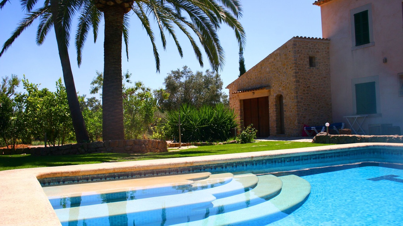Photo of Outdoor in Consell