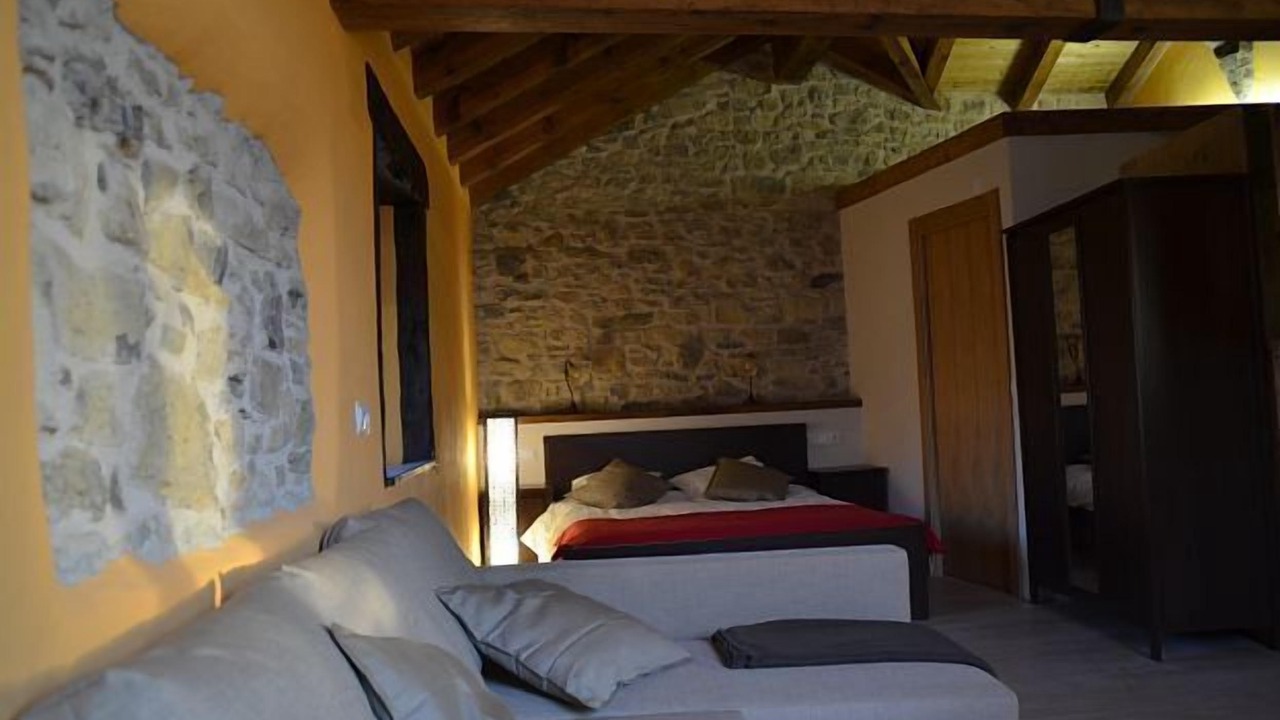 Photo of Bedroom in Esteribar