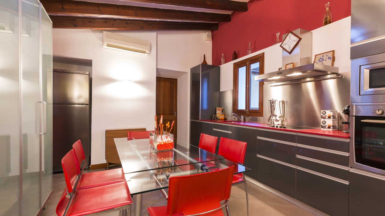 Photo of Kitchen in Biniaraix
