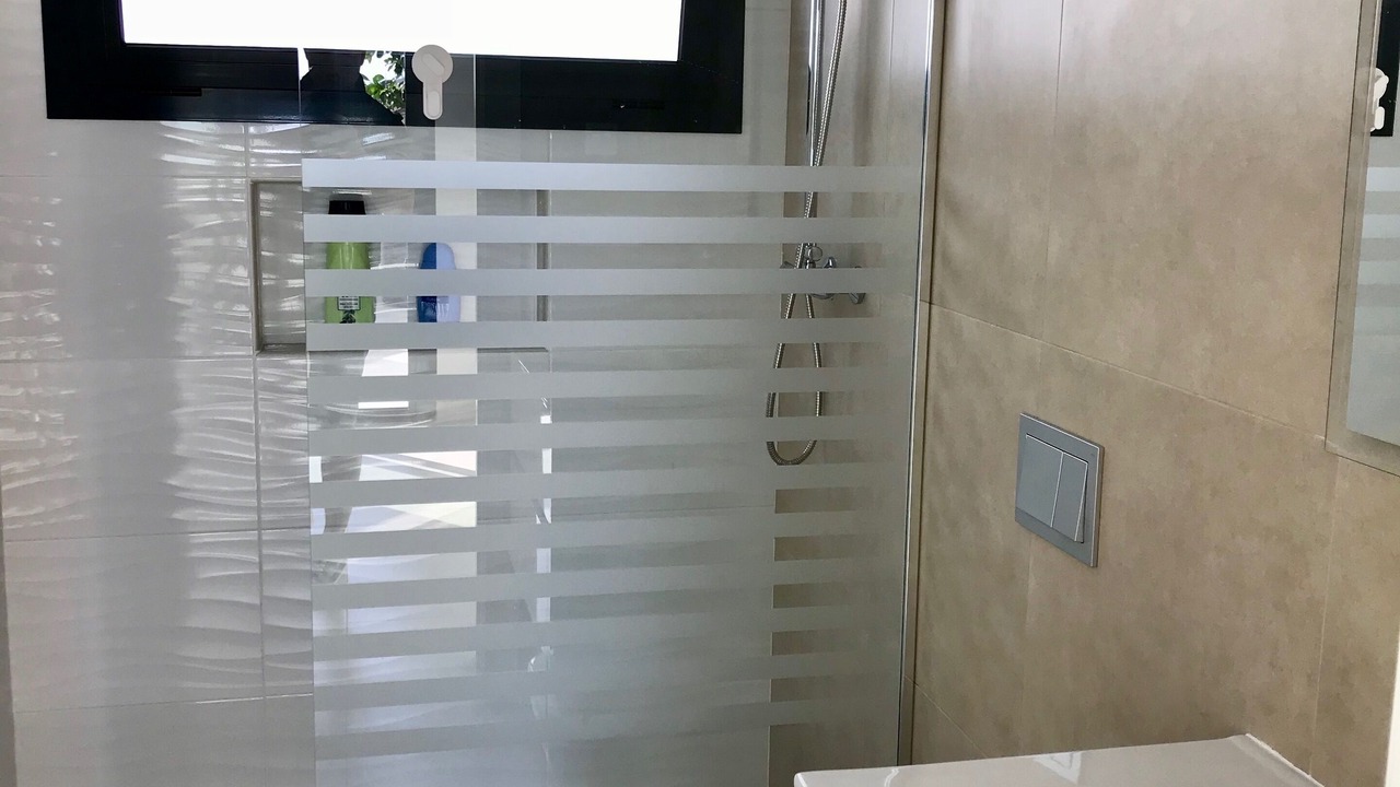 Photo of Bathroom in Benijofar