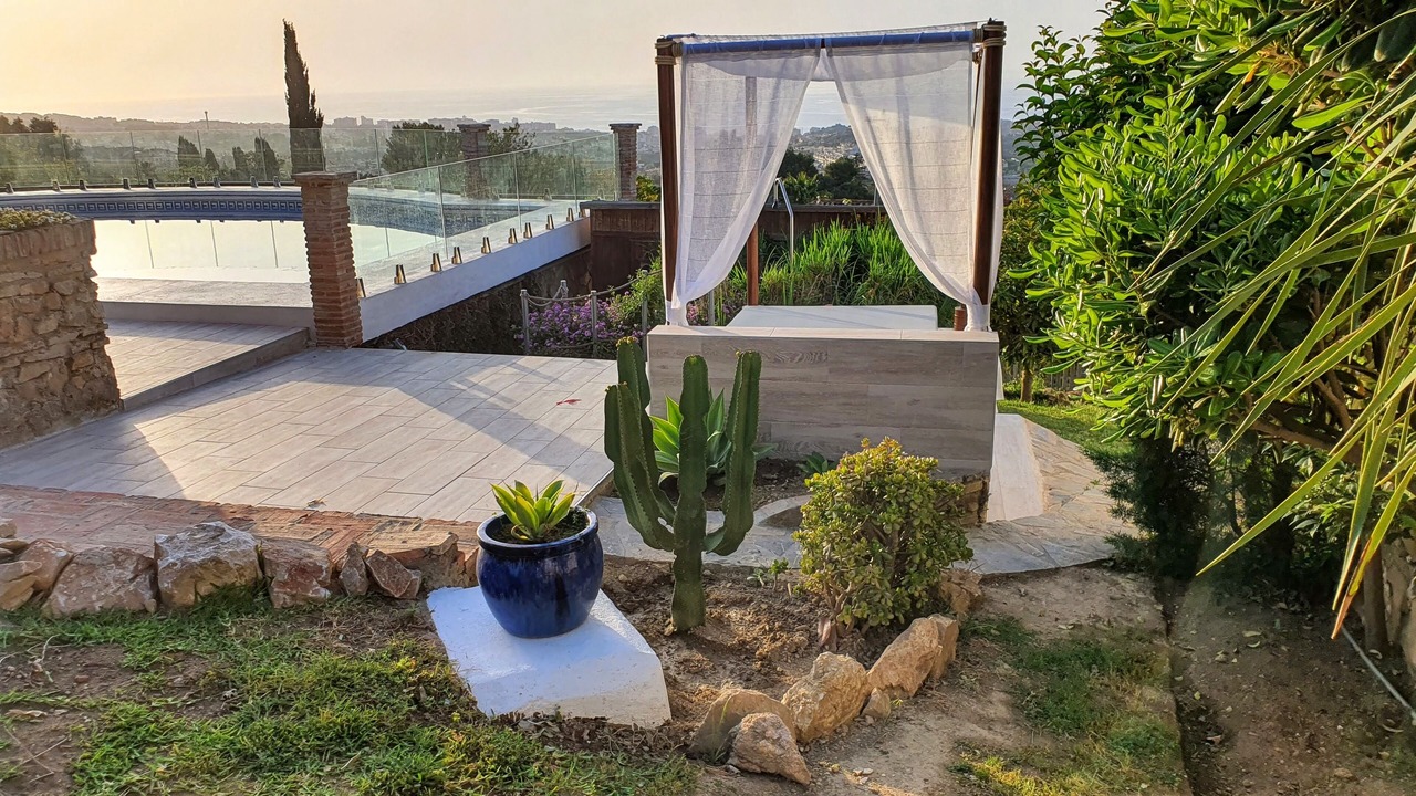 Photo of Patio Balcony in Rancho Domingo