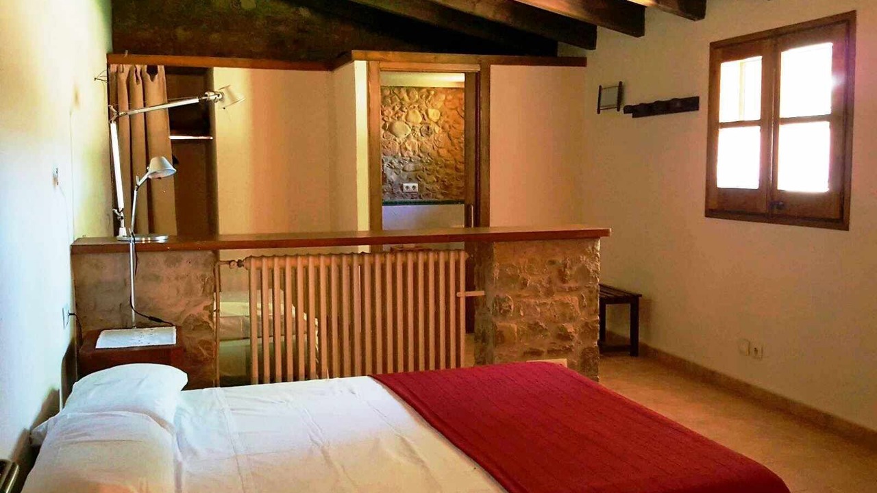 Photo of Bedroom in Queixas