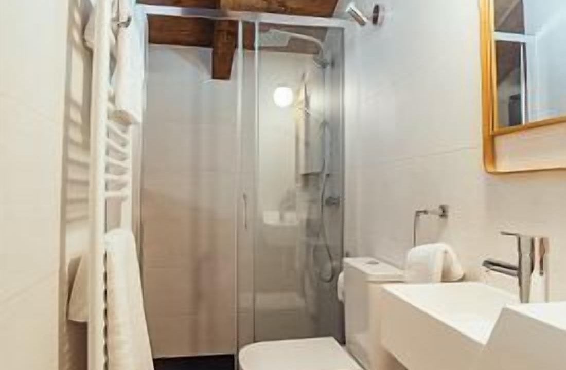 Photo of Bathroom in Molinos de Duero