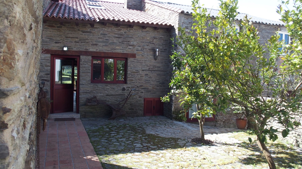 Photo of Outdoor in Meiras