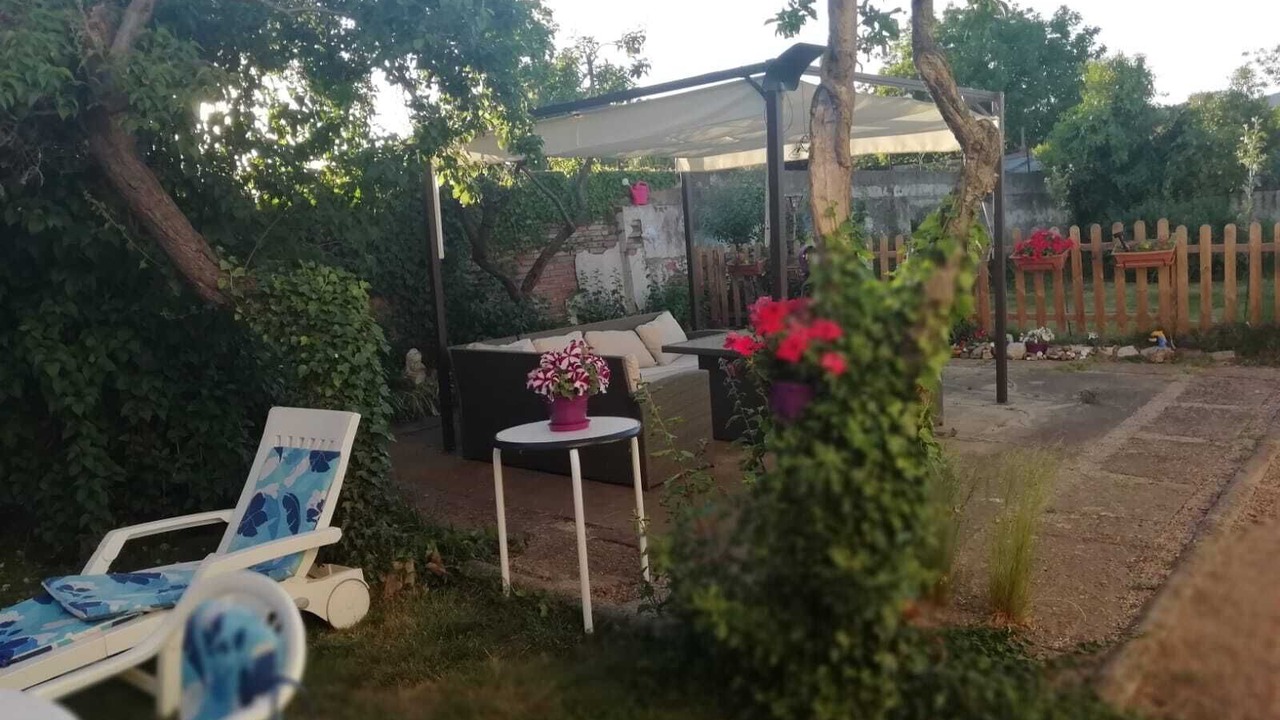 Photo of Patio Balcony in Carbajal de la Legua