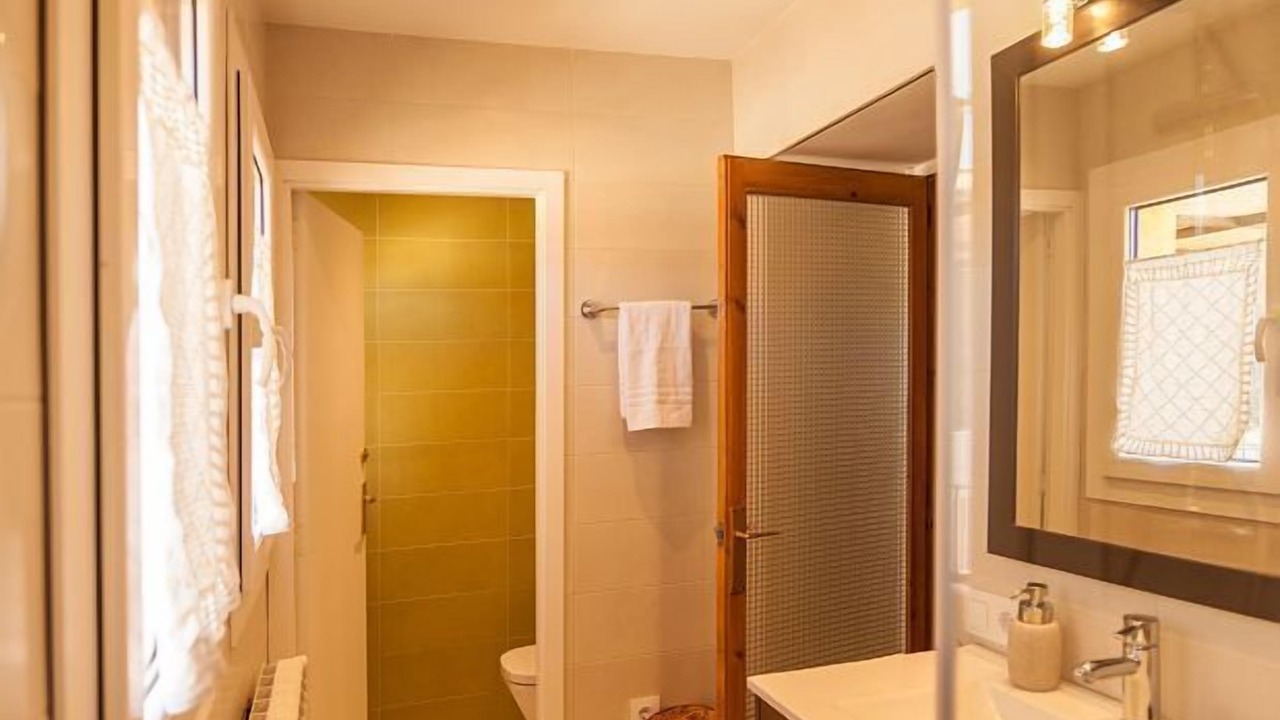 Photo of Bathroom in Sant Pau dʼOrdal