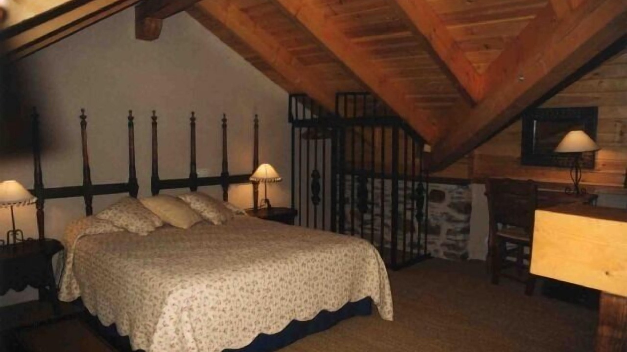 Photo of Bedroom in Santa Maria de Ordas