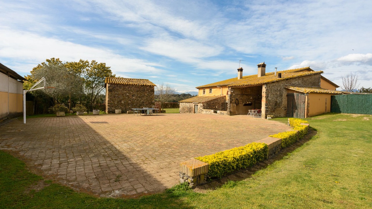 Photo of Outdoor in Aiguaviva