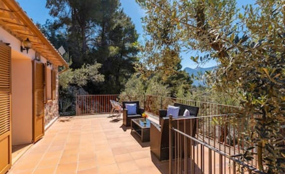Photo of Patio Balcony in Fornalutx