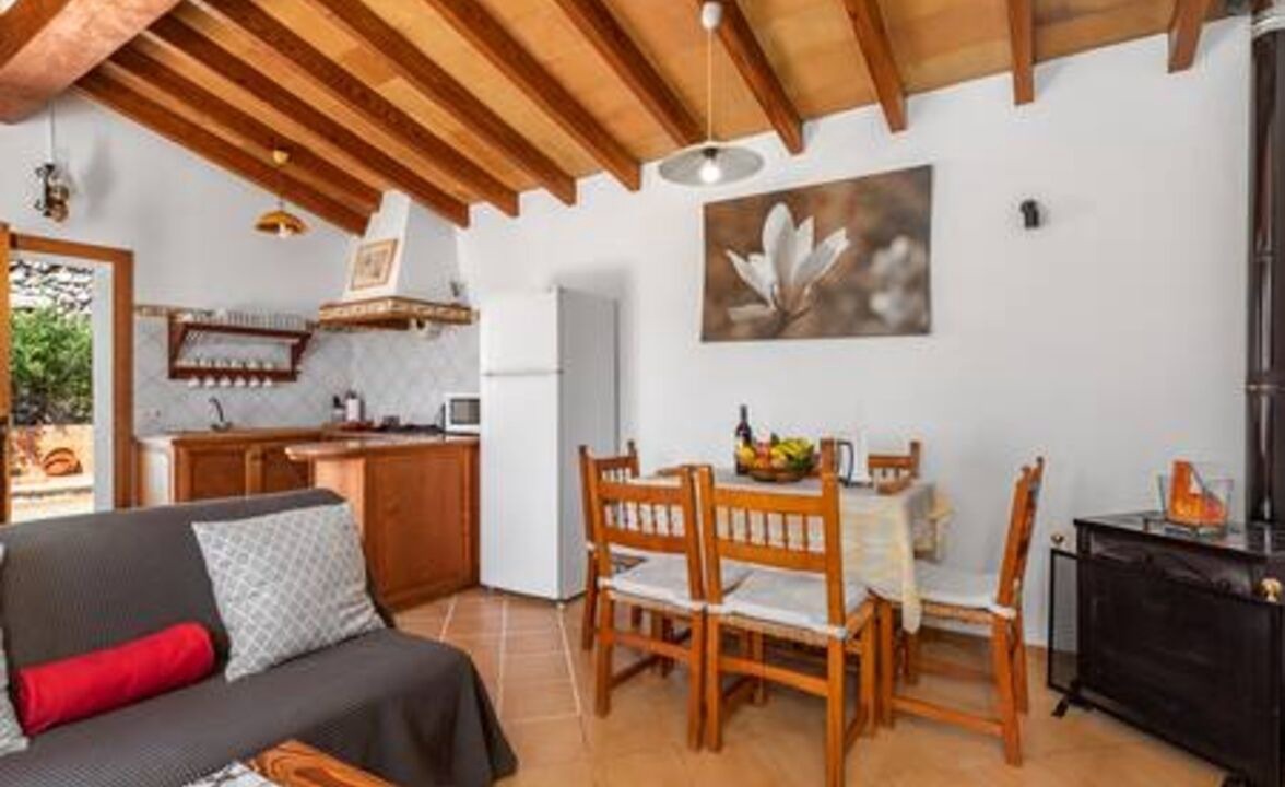 Photo of Livingroom in Fornalutx