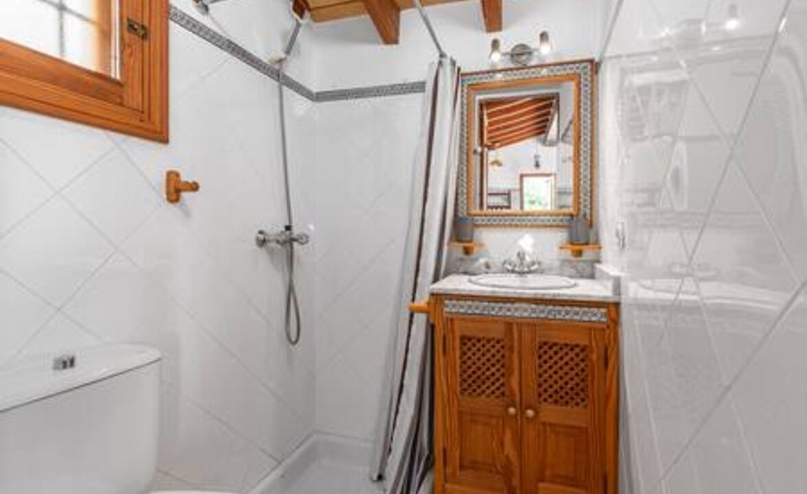 Photo of Bathroom in Fornalutx