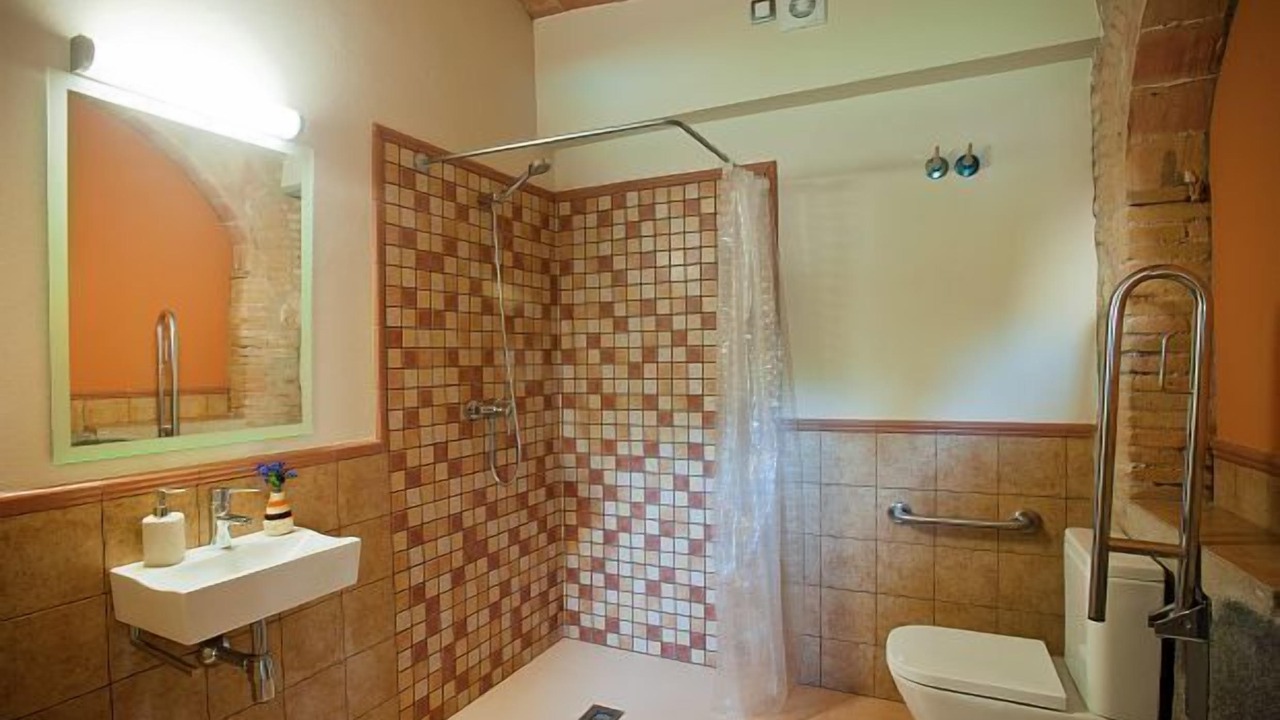 Photo of Bathroom in Ordis