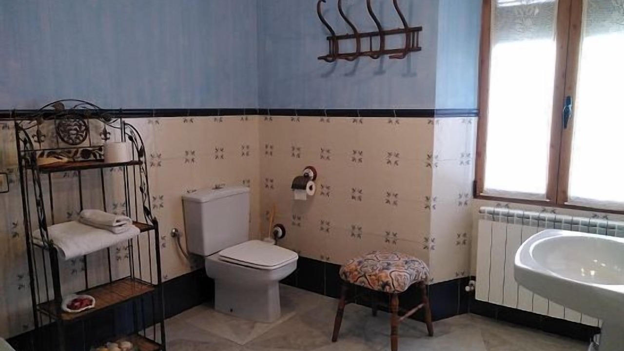 Photo of Bathroom in Granatula de Calatrava